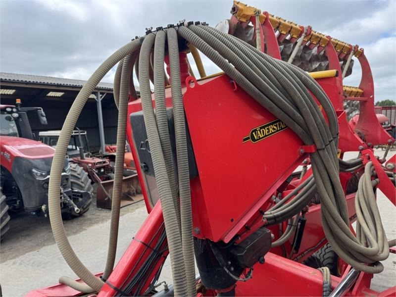 Vaderstad Vaderstad Bio Drill 360 - מקדחת זריעה משולבת: תמונה 4 Vaderstad Vaderstad Bio Drill 360 - מקדחת זריעה משולבת: תמונה 4