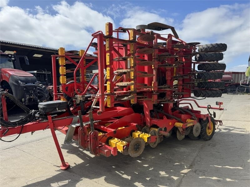 Vaderstad Vaderstad Rapid A600s **3 Row** - מקדחת זריעה משולבת: תמונה 4 Vaderstad Vaderstad Rapid A600s **3 Row** - מקדחת זריעה משולבת: תמונה 4