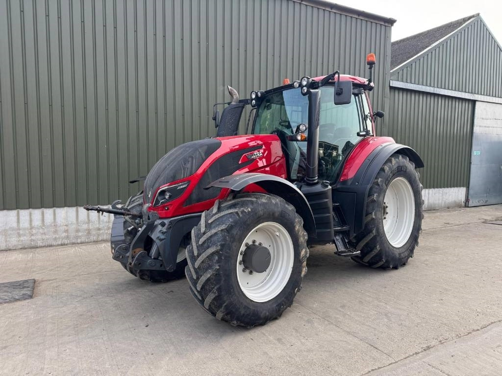 Valtra T194 Versu - טרקטור חקלאי: תמונה 1 Valtra T194 Versu - טרקטור חקלאי: תמונה 1