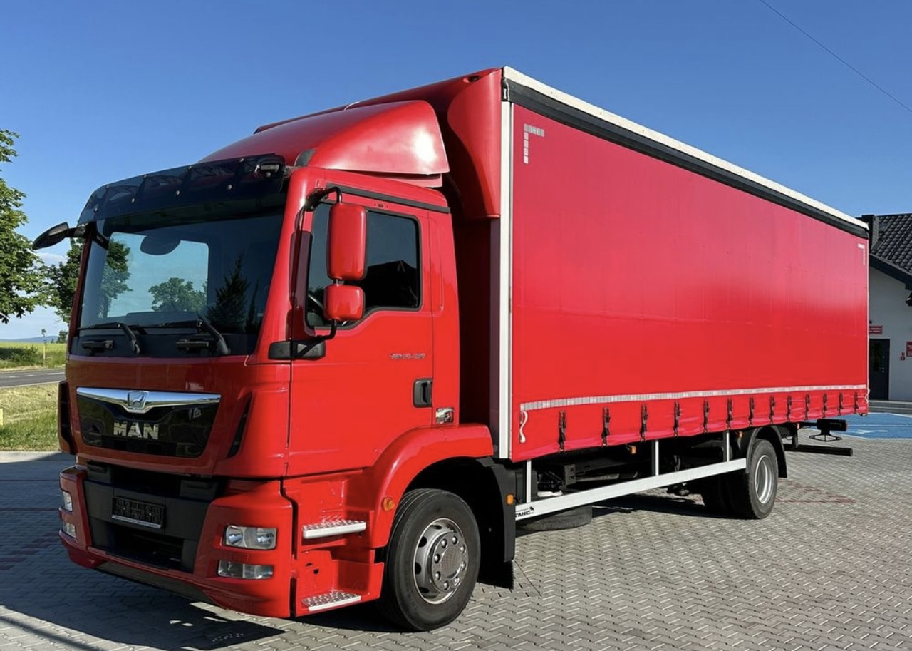 MAN TGM 15.290 / FIRANKA / 21 EUROPALET / AUTOMAT - משאית וילונות צד: תמונה 2 MAN TGM 15.290 / FIRANKA / 21 EUROPALET / AUTOMAT - משאית וילונות צד: תמונה 2