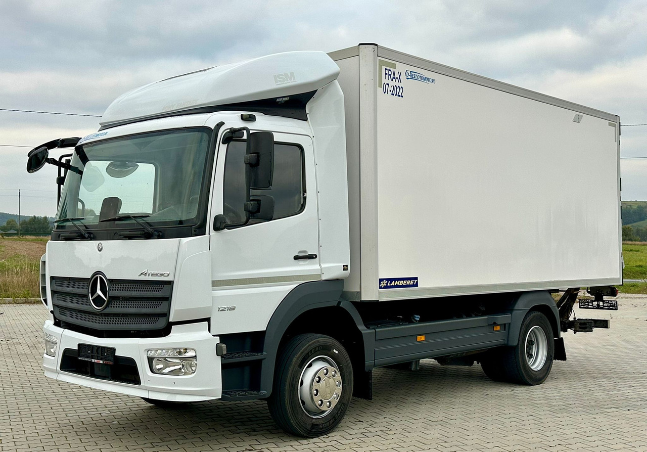 MERCEDES-BENZ ATEGO 1218 / CHŁODNIA / WINDA / 12 PALET / 5.10 M DŁUGOŚCI / AUTOMAT / LAMBERET / 5090 KG ŁADOWNOŚCI - משאית קירור: תמונה 2 MERCEDES-BENZ ATEGO 1218 / CHŁODNIA / WINDA / 12 PALET / 5.10 M DŁUGOŚCI / AUTOMAT / LAMBERET / 5090 KG ŁADOWNOŚCI - משאית קירור: תמונה 2
