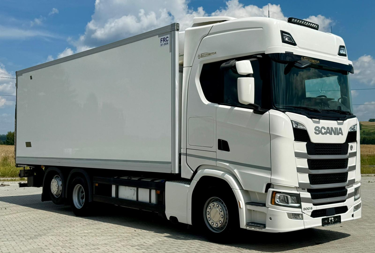 SCANIA S500 / CHŁODNIA / WINDA / 18 PALET / 7.4 M / DRUKARKA / AUTOMAT / NISKI PRZEBIEG / PODNOSZONA OŚ / 2020 ROK - משאית קירור: תמונה 1 SCANIA S500 / CHŁODNIA / WINDA / 18 PALET / 7.4 M / DRUKARKA / AUTOMAT / NISKI PRZEBIEG / PODNOSZONA OŚ / 2020 ROK - משאית קירור: תמונה 1