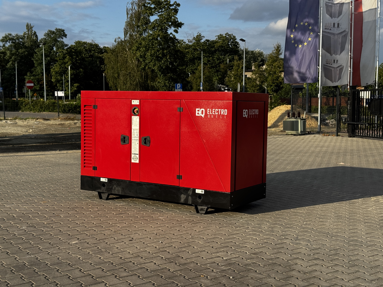 IVECO 45 kVA / 36 kW - ערכת גנרטורים: תמונה 2 IVECO 45 kVA / 36 kW - ערכת גנרטורים: תמונה 2