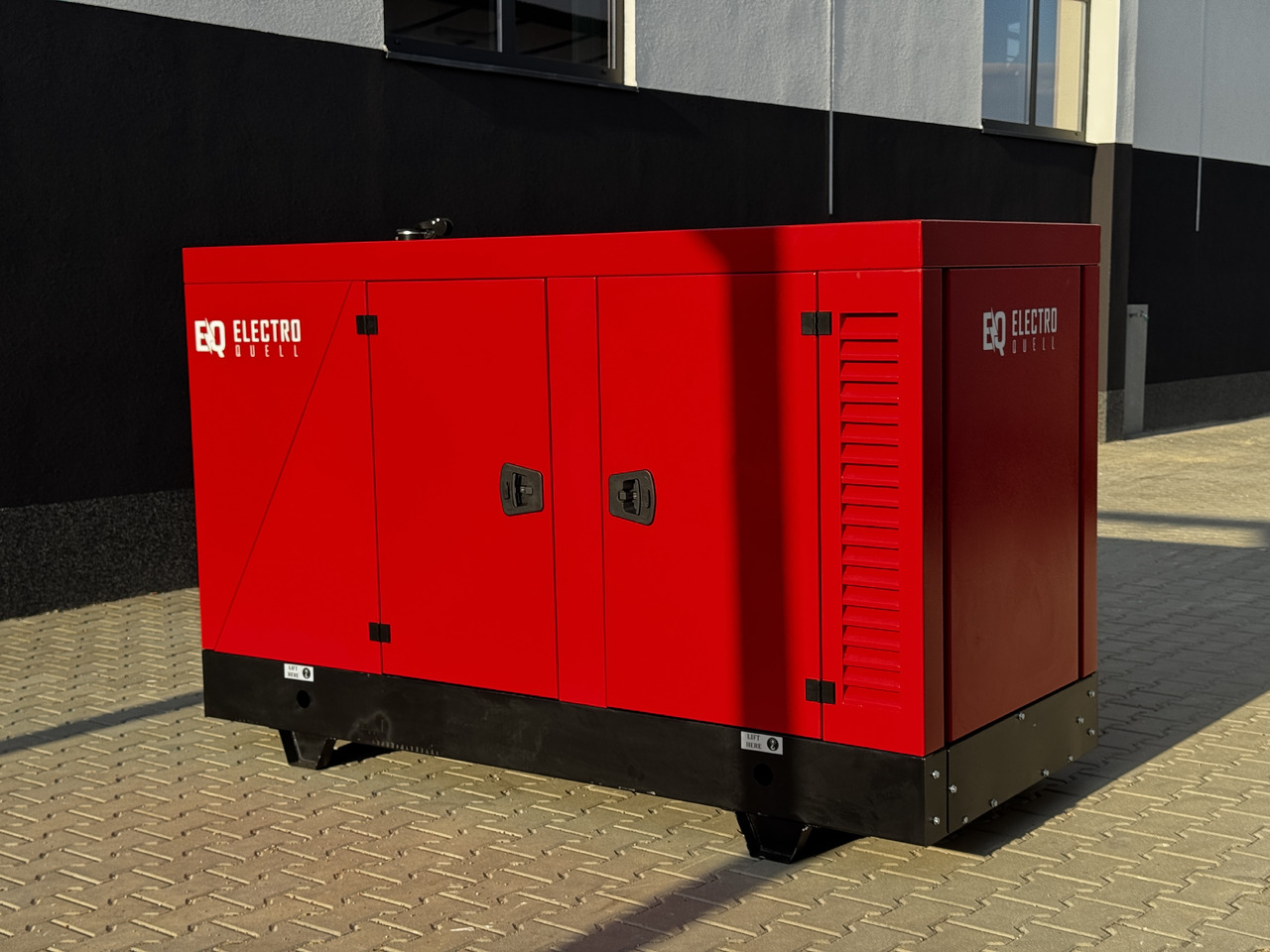 IVECO 50 kVA / 40 kW - ערכת גנרטורים: תמונה 4 IVECO 50 kVA / 40 kW - ערכת גנרטורים: תמונה 4