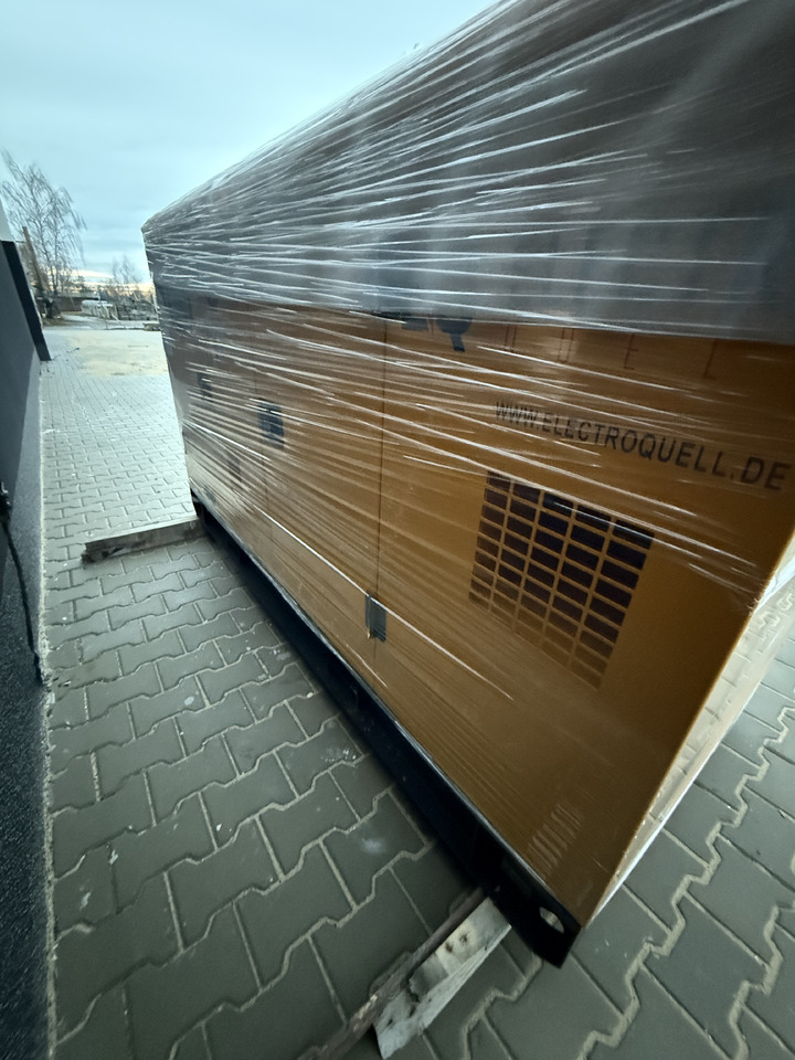 IVECO 80 kVA / 65 kW - ערכת גנרטורים: תמונה 3 IVECO 80 kVA / 65 kW - ערכת גנרטורים: תמונה 3