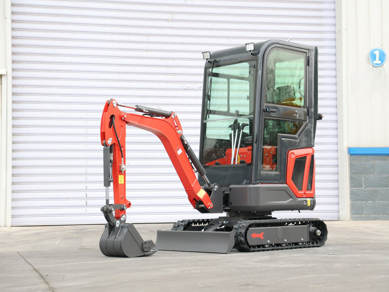 KUBOTA Diesel Mini excavator 1.6 Ton - Müller Machinery MB 16 - KSH - מיני מחפר: תמונה 5 KUBOTA Diesel Mini excavator 1.6 Ton - Müller Machinery MB 16 - KSH - מיני מחפר: תמונה 5