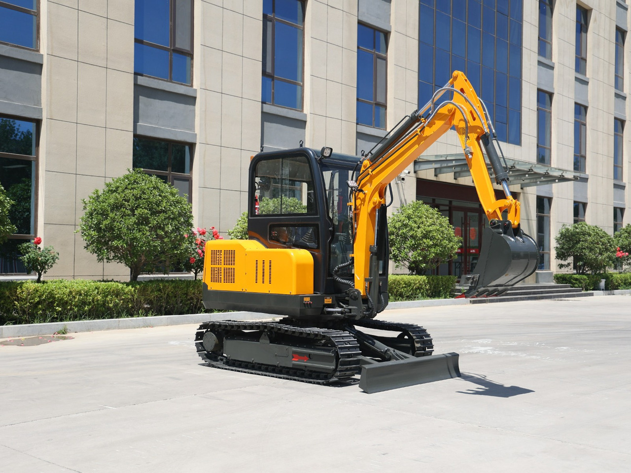 Müller Machinery Diesel Mini excavator 4 ton - Müller Machinery MB 40 - VKSH Xinchai 4D32 Series Motor - מיני מחפר: תמונה 3 Müller Machinery Diesel Mini excavator 4 ton - Müller Machinery MB 40 - VKSH Xinchai 4D32 Series Motor - מיני מחפר: תמונה 3