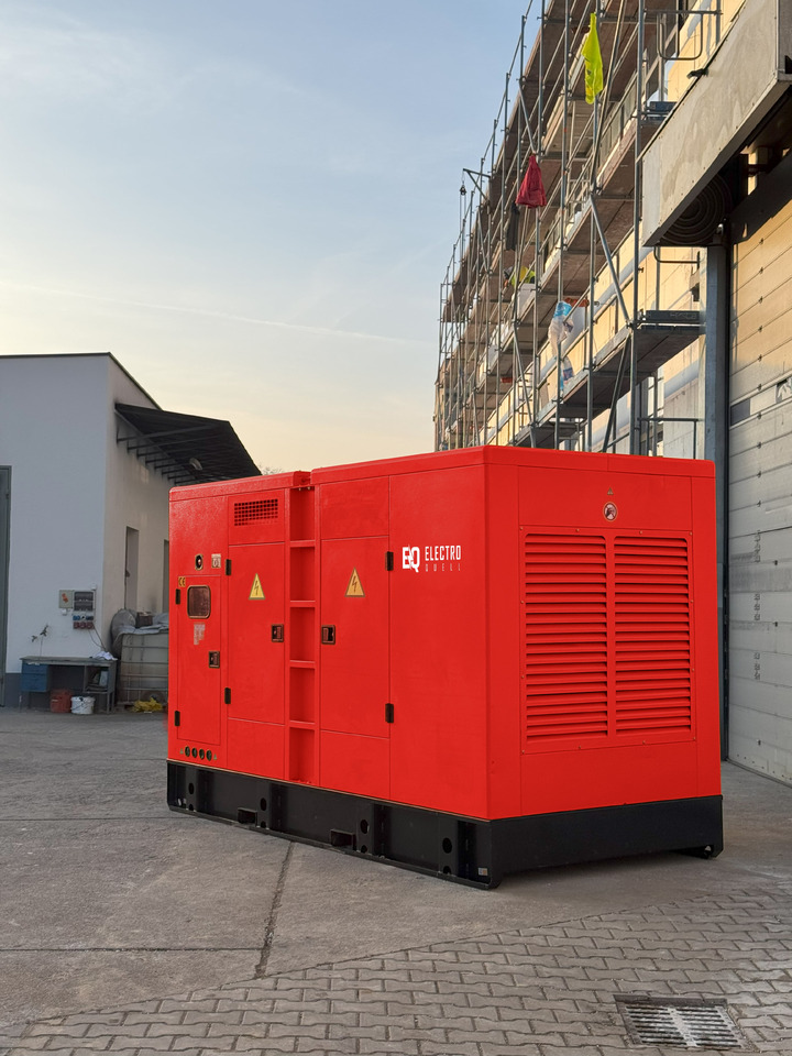 VOLVO 400 kVA / 330 kW - ערכת גנרטורים: תמונה 2 VOLVO 400 kVA / 330 kW - ערכת גנרטורים: תמונה 2