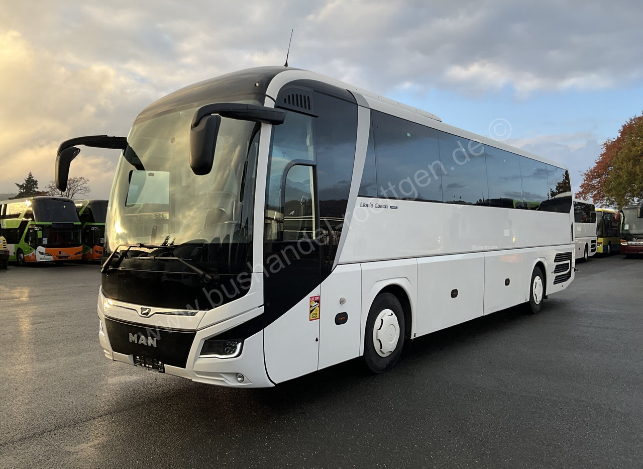 MAN R 07 Lion´s Coach - אוטובוס בין עירוני: תמונה 2 MAN R 07 Lion´s Coach - אוטובוס בין עירוני: תמונה 2