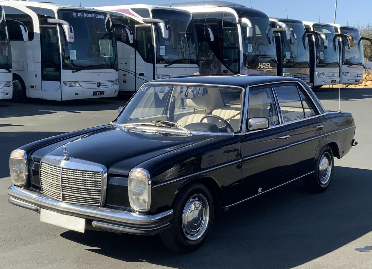 Mercedes-Benz 200 D/8 - מכונית: תמונה 2 Mercedes-Benz 200 D/8 - מכונית: תמונה 2
