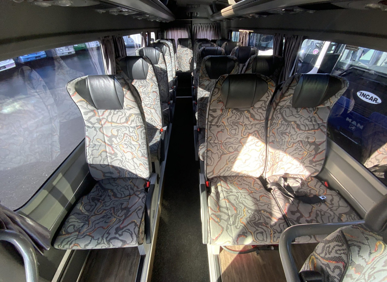 Mercedes-Benz 519 CDI Sprinter - מיניבוס, כלי רכב מסחרי לנוסעים: תמונה 5 Mercedes-Benz 519 CDI Sprinter - מיניבוס, כלי רכב מסחרי לנוסעים: תמונה 5
