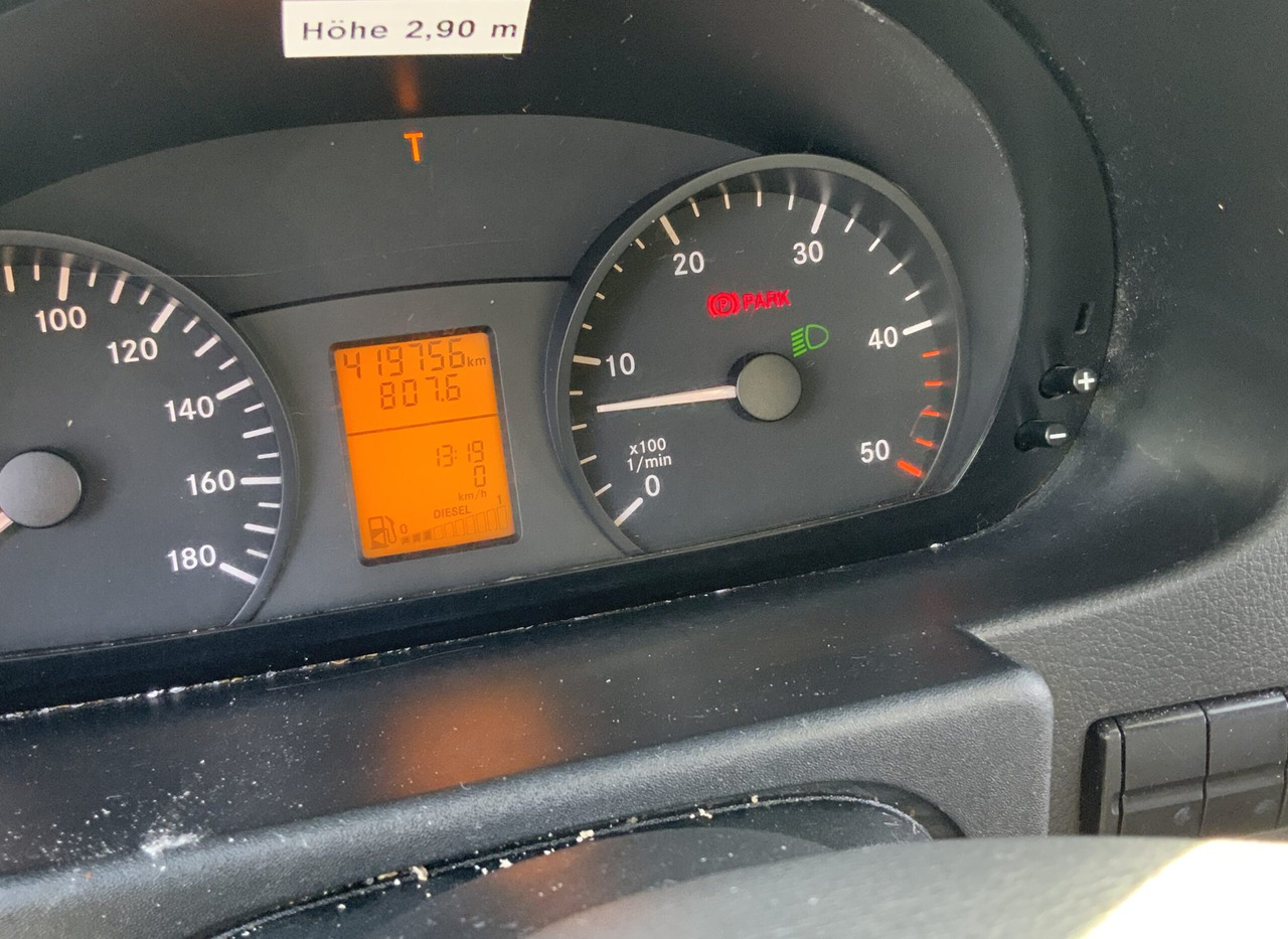 Mercedes-Benz 519 CDI Sprinter - מיניבוס, כלי רכב מסחרי לנוסעים: תמונה 4 Mercedes-Benz 519 CDI Sprinter - מיניבוס, כלי רכב מסחרי לנוסעים: תמונה 4