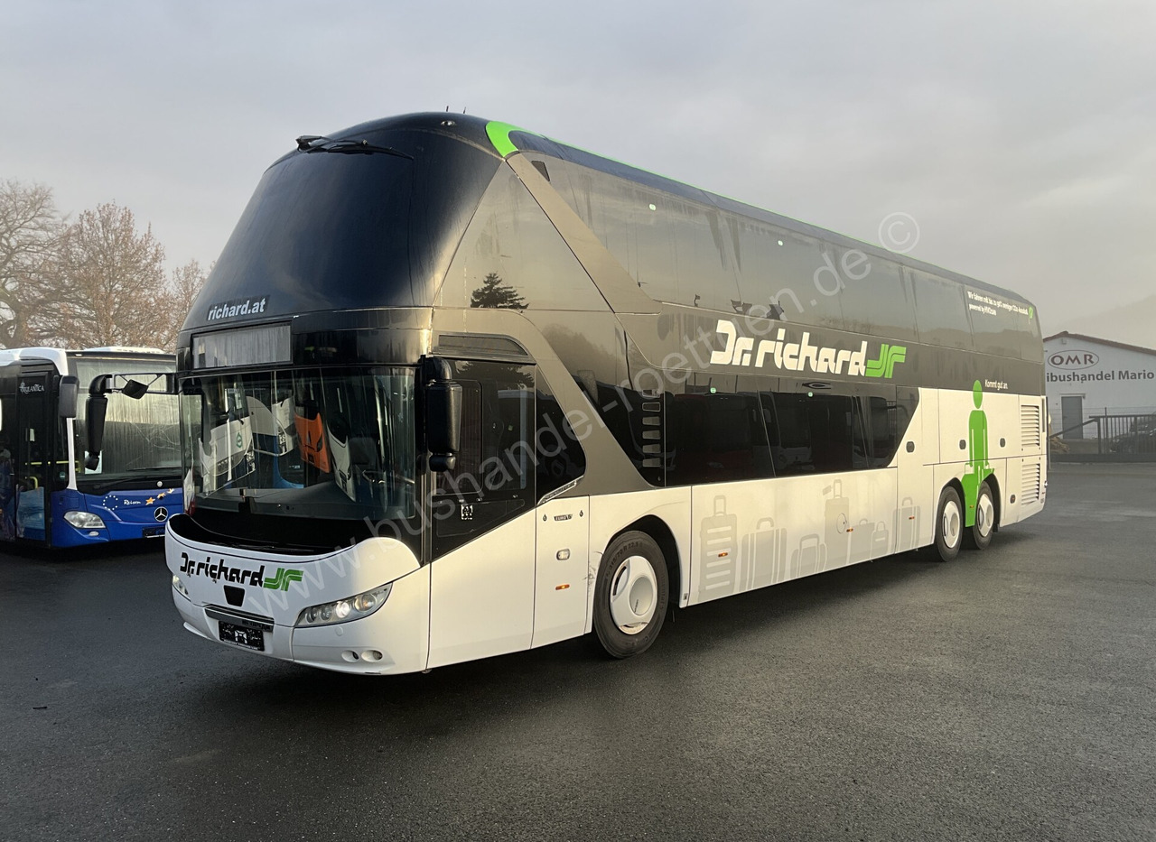 Neoplan Skyliner L P06 - אוטובוס דו-קומתי: תמונה 2 Neoplan Skyliner L P06 - אוטובוס דו-קומתי: תמונה 2
