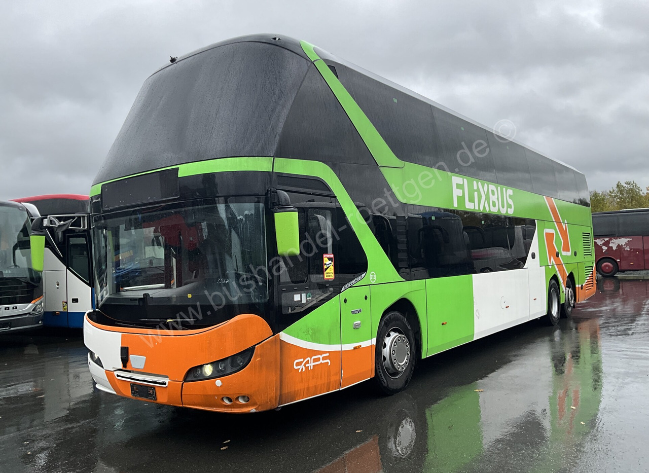 Neoplan Skyliner L - אוטובוס דו-קומתי: תמונה 2 Neoplan Skyliner L - אוטובוס דו-קומתי: תמונה 2