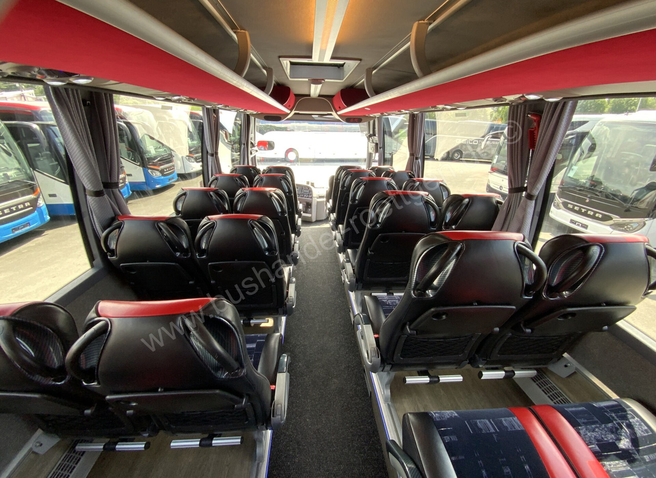 אוטובוס בין עירוני Volvo 9700: תמונה 16