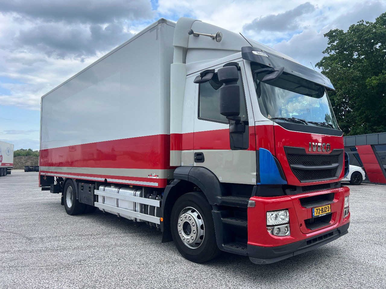 Iveco Stralis 310 AD, 19Ton, Euro 6 - משאית תיבה: תמונה 2 Iveco Stralis 310 AD, 19Ton, Euro 6 - משאית תיבה: תמונה 2