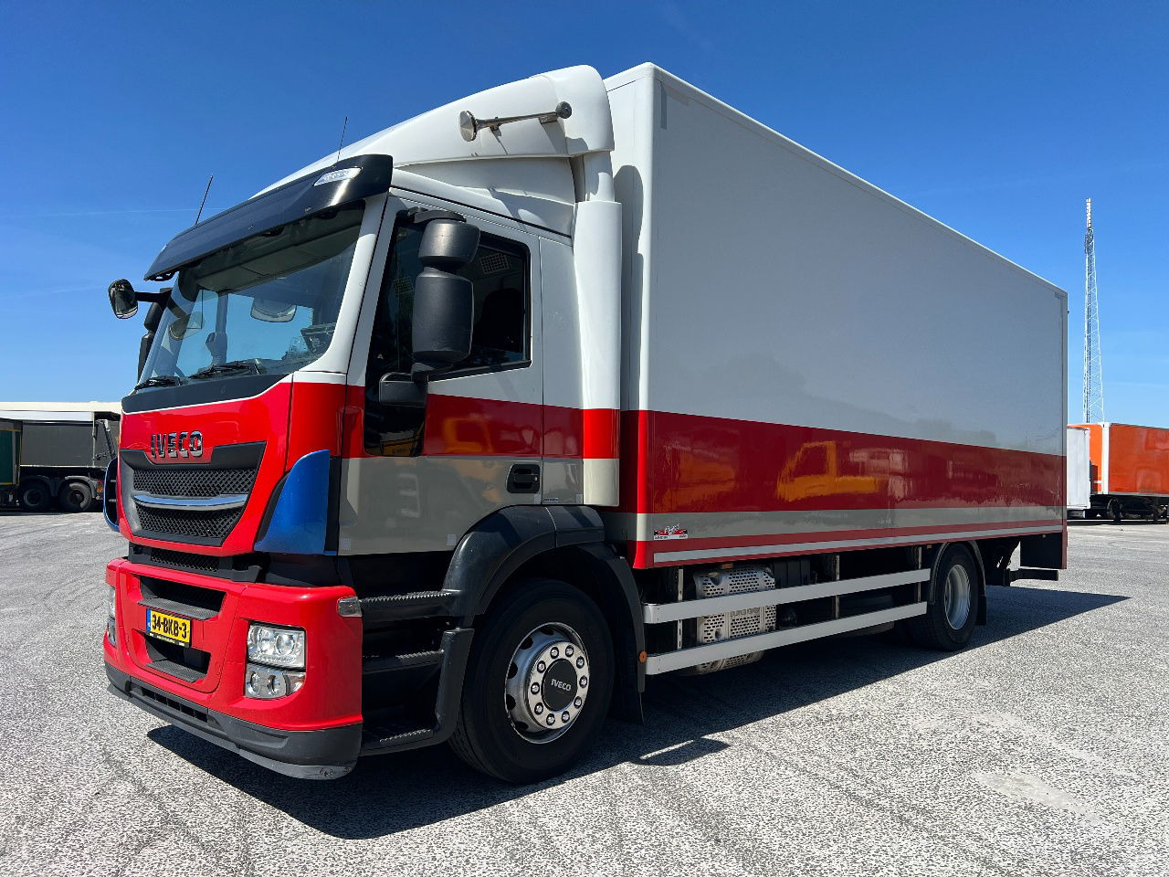 Iveco Stralis 310 AD, 19Ton, Euro 6 - משאית תיבה: תמונה 1 Iveco Stralis 310 AD, 19Ton, Euro 6 - משאית תיבה: תמונה 1