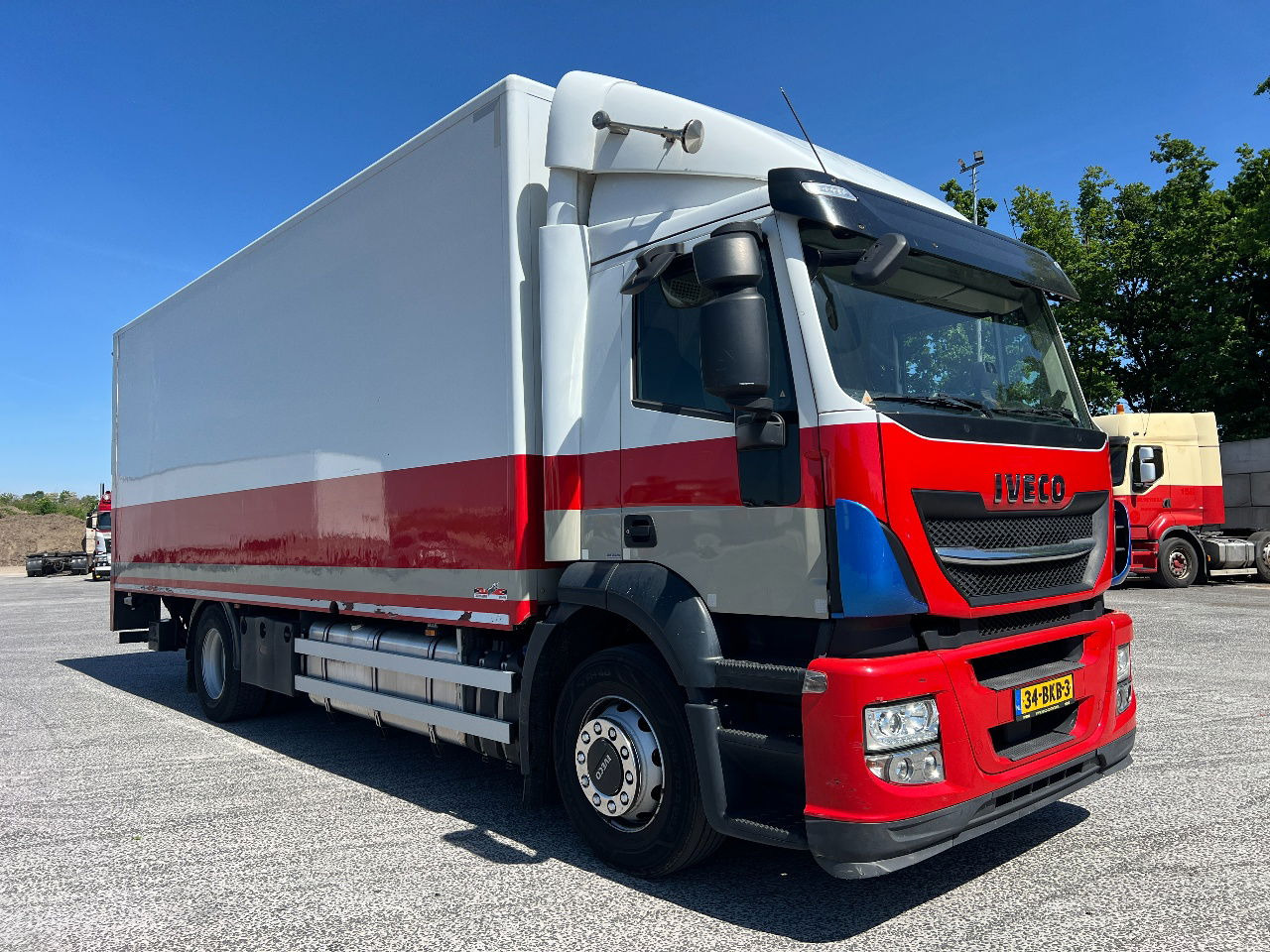 Iveco Stralis 310 AD, 19Ton, Euro 6 - משאית תיבה: תמונה 2 Iveco Stralis 310 AD, 19Ton, Euro 6 - משאית תיבה: תמונה 2