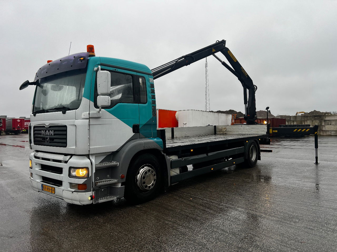 MAN TGA 18.310 met Palfinger PK12000 kraan - משאית מנוף: תמונה 1 MAN TGA 18.310 met Palfinger PK12000 kraan - משאית מנוף: תמונה 1