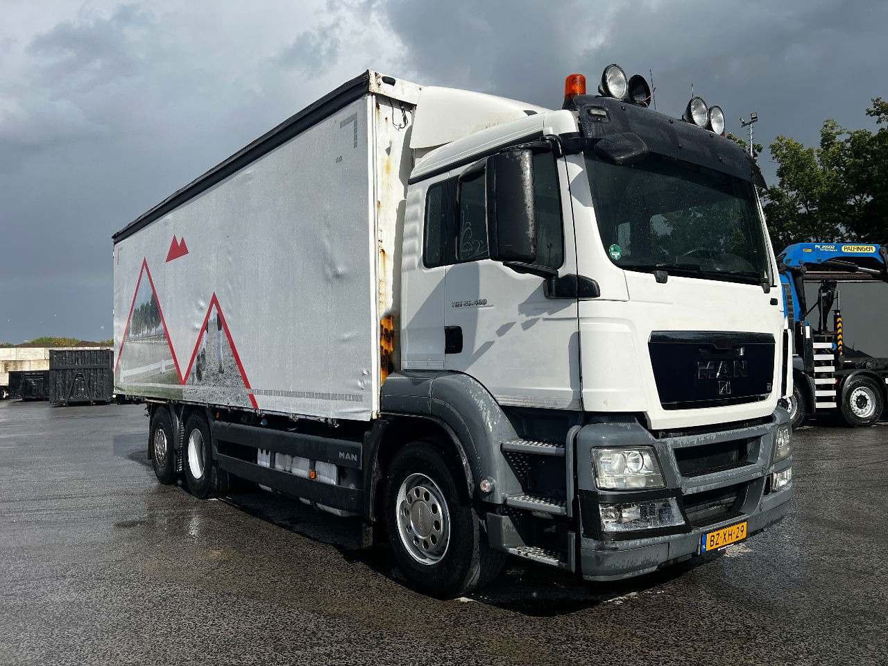 MAN TGS 26.400 6x2, Euro 5 - משאית וילונות צד: תמונה 2 MAN TGS 26.400 6x2, Euro 5 - משאית וילונות צד: תמונה 2