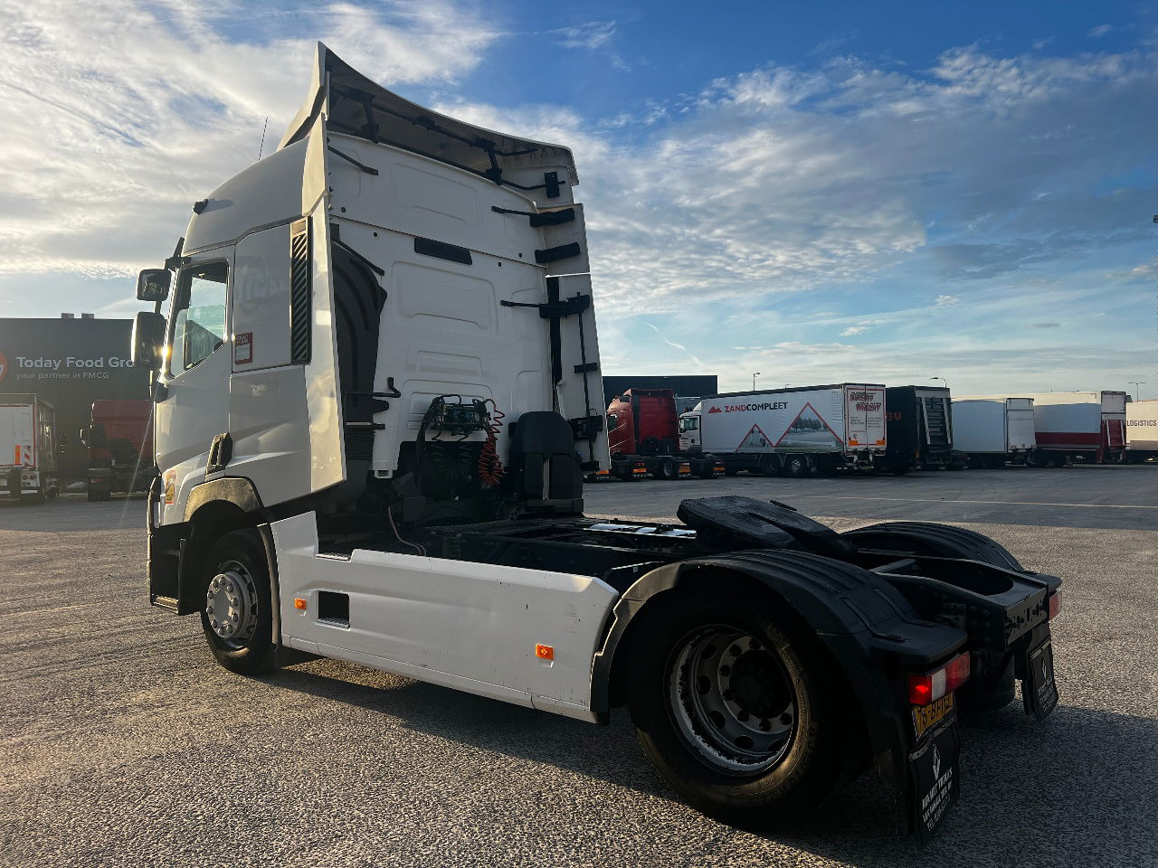 Renault T380 EUro 6, Full spoilers - יחידת טרקטור: תמונה 4 Renault T380 EUro 6, Full spoilers - יחידת טרקטור: תמונה 4
