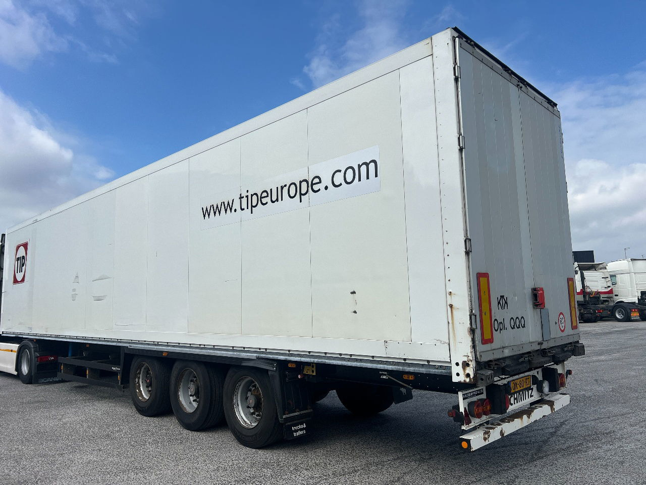 Schmitz Cargobull Isoliert koffer, SAF achsen - סמיטריילר בתיבה סגורה: תמונה 4 Schmitz Cargobull Isoliert koffer, SAF achsen - סמיטריילר בתיבה סגורה: תמונה 4