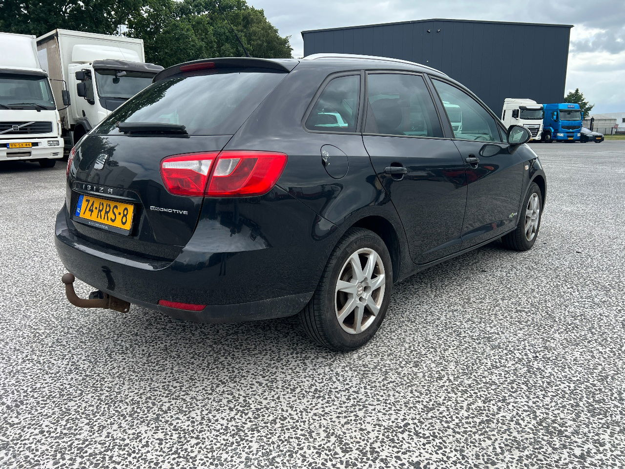 Seat Ibiza 1.2 TDI, Manual, Copa edition - האצ'בק: תמונה 3 Seat Ibiza 1.2 TDI, Manual, Copa edition - האצ'בק: תמונה 3