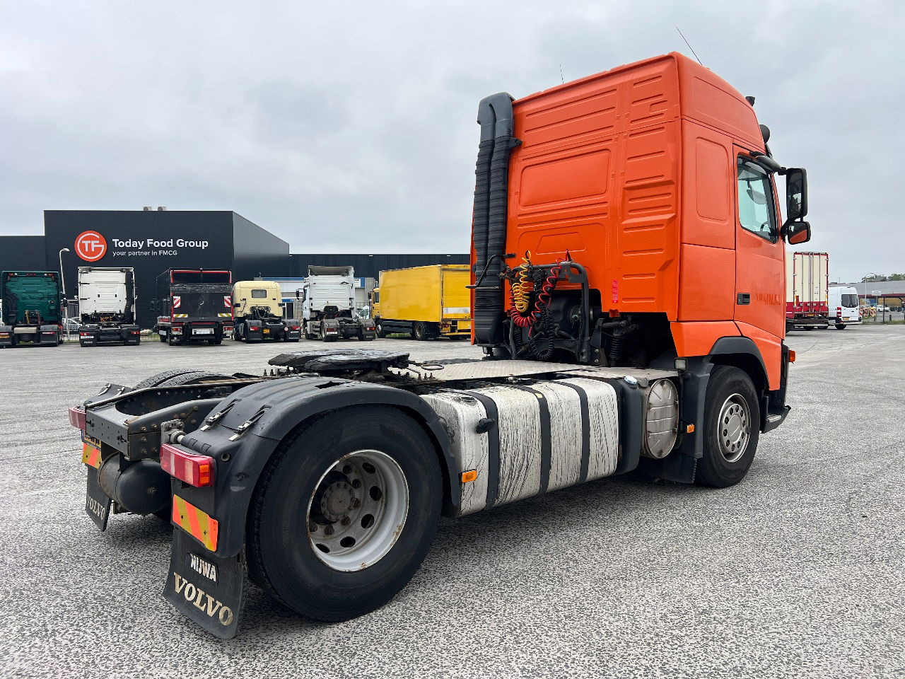 Volvo FH 13.400 Globetrotter, Euro 5 - יחידת טרקטור: תמונה 3 Volvo FH 13.400 Globetrotter, Euro 5 - יחידת טרקטור: תמונה 3