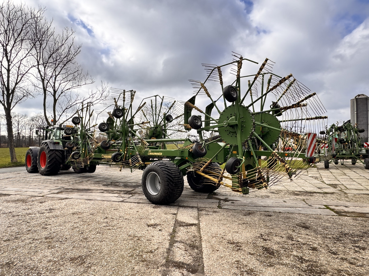 Krone Swadro 2000 - גורף/ מגרפה: תמונה 3 Krone Swadro 2000 - גורף/ מגרפה: תמונה 3