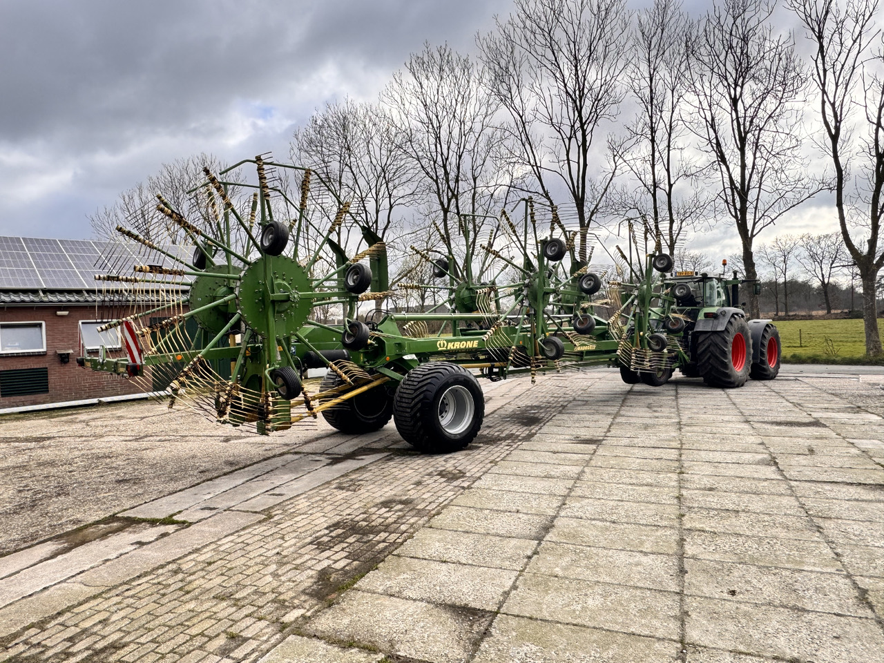 Krone Swadro 2000 - גורף/ מגרפה: תמונה 4 Krone Swadro 2000 - גורף/ מגרפה: תמונה 4