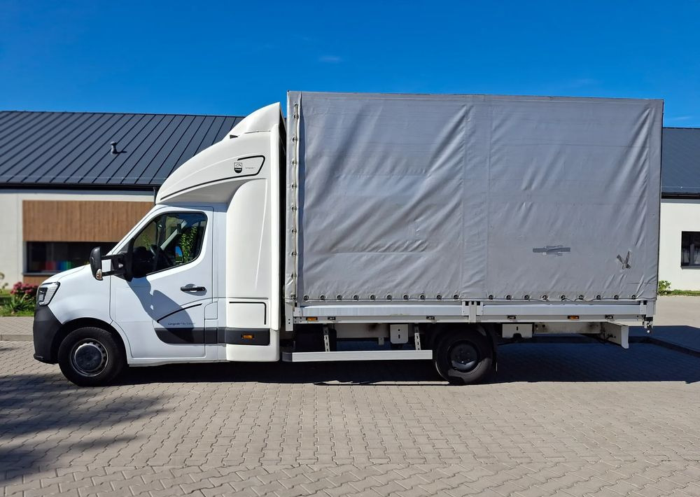 כלי רכב מסחרי עם וילונות צד Renault Master: תמונה 13