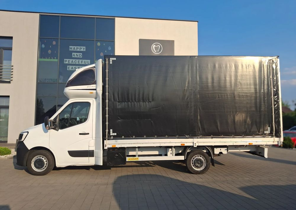Renault Master - כלי רכב מסחרי עם וילונות צד: תמונה 3 Renault Master - כלי רכב מסחרי עם וילונות צד: תמונה 3