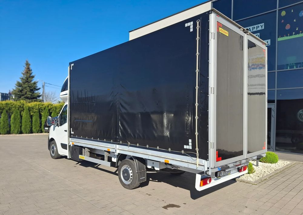 Renault Master - כלי רכב מסחרי עם וילונות צד: תמונה 3 Renault Master - כלי רכב מסחרי עם וילונות צד: תמונה 3