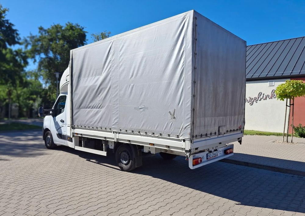 כלי רכב מסחרי עם וילונות צד Renault Master: תמונה 15