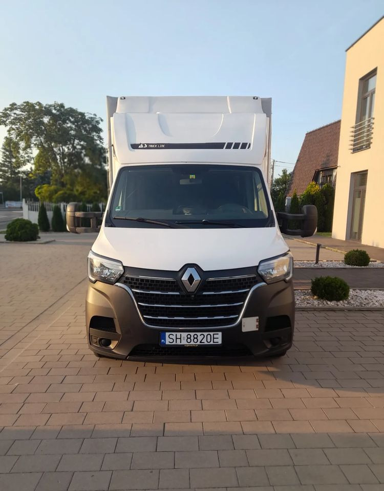 Renault Master - כלי רכב מסחרי עם וילונות צד: תמונה 2 Renault Master - כלי רכב מסחרי עם וילונות צד: תמונה 2