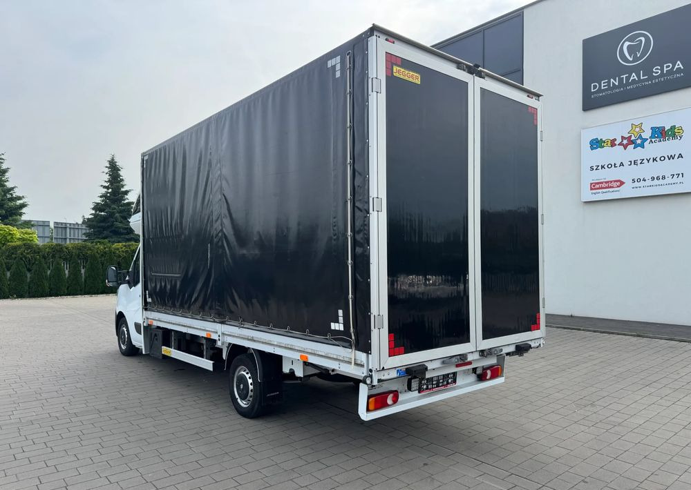 Renault Master - כלי רכב מסחרי עם וילונות צד: תמונה 3 Renault Master - כלי רכב מסחרי עם וילונות צד: תמונה 3