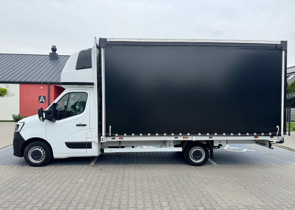 Renault Master - כלי רכב מסחרי עם וילונות צד: תמונה 2 Renault Master - כלי רכב מסחרי עם וילונות צד: תמונה 2