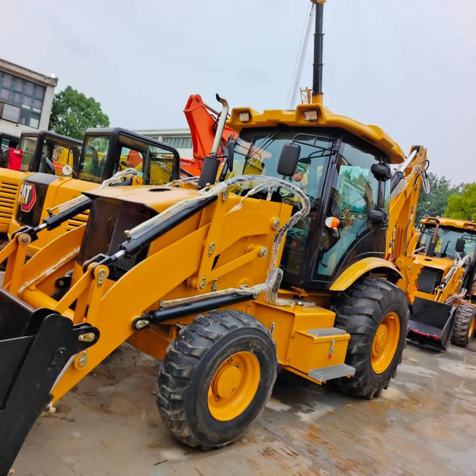 CAT 100% new caterpillar 420 F - מחפרון: תמונה 3 CAT 100% new caterpillar 420 F - מחפרון: תמונה 3