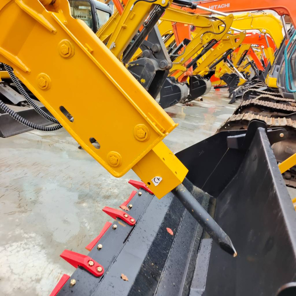 CAT 100% new caterpillar 420 F - מחפרון: תמונה 2 CAT 100% new caterpillar 420 F - מחפרון: תמונה 2