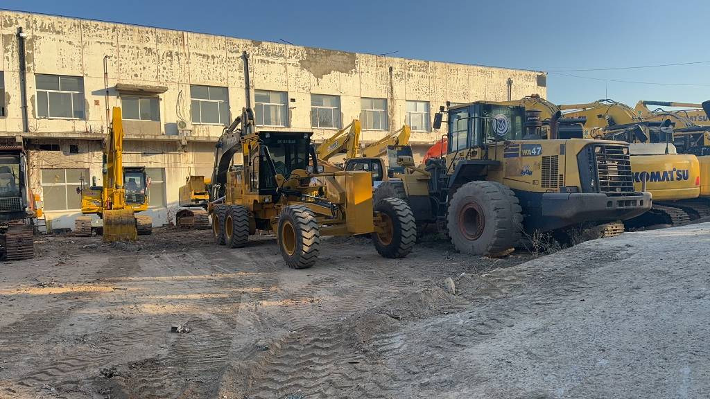 CAT 140 H - מפלסת: תמונה 2 CAT 140 H - מפלסת: תמונה 2