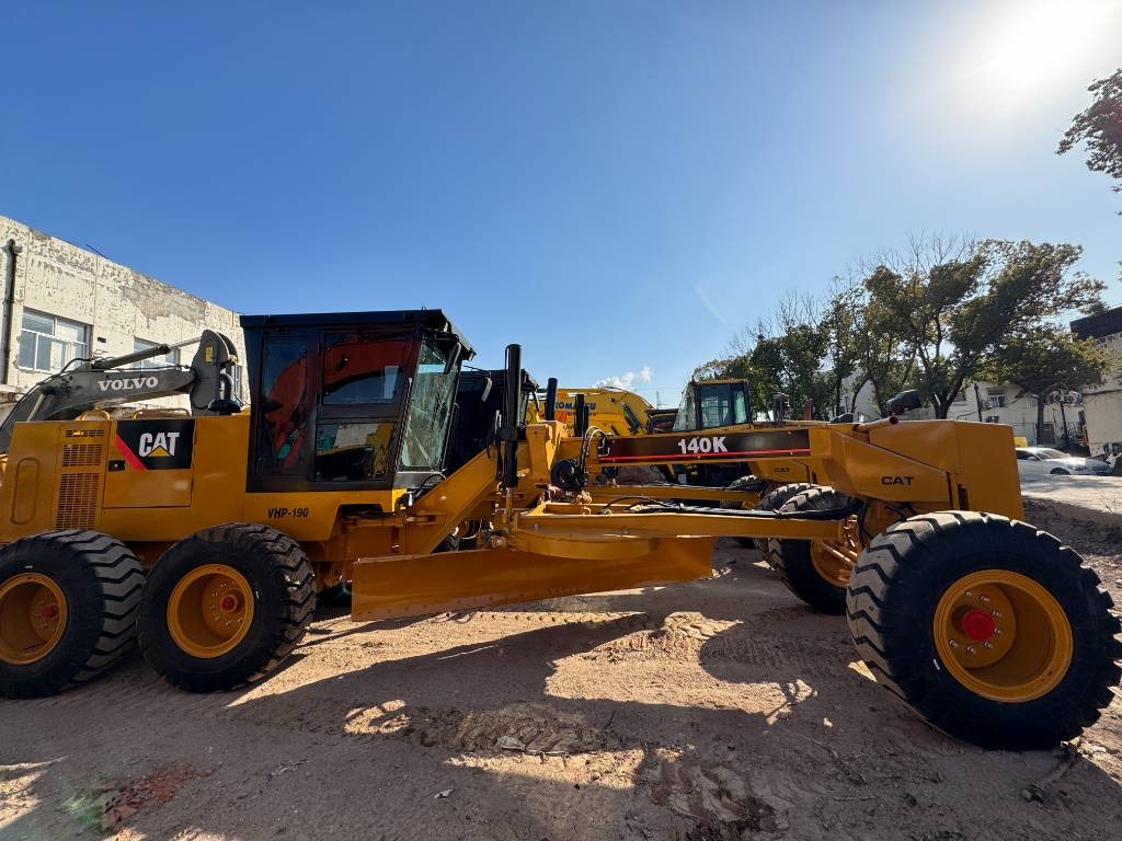 CAT 140 K - מפלסת: תמונה 3 CAT 140 K - מפלסת: תמונה 3