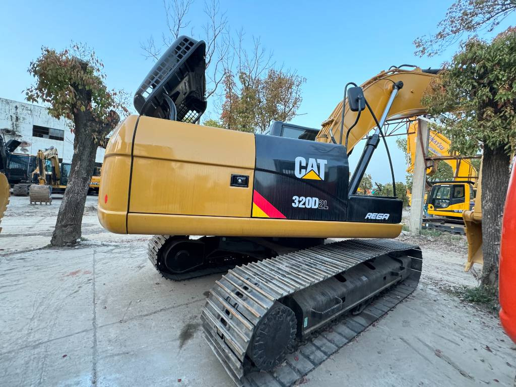 CAT 320 D Engine C7.1 - מחפר סורק: תמונה 1 CAT 320 D Engine C7.1 - מחפר סורק: תמונה 1