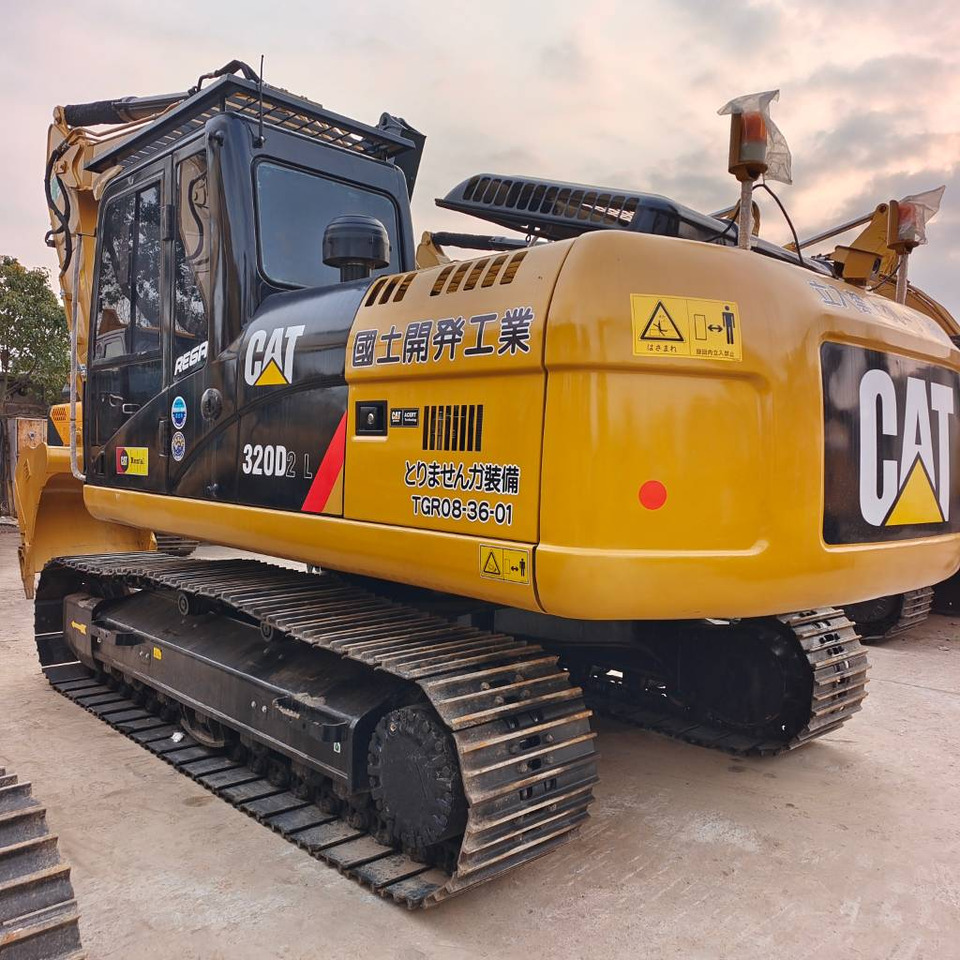 CAT 320 D - מחפר סורק: תמונה 3 CAT 320 D - מחפר סורק: תמונה 3