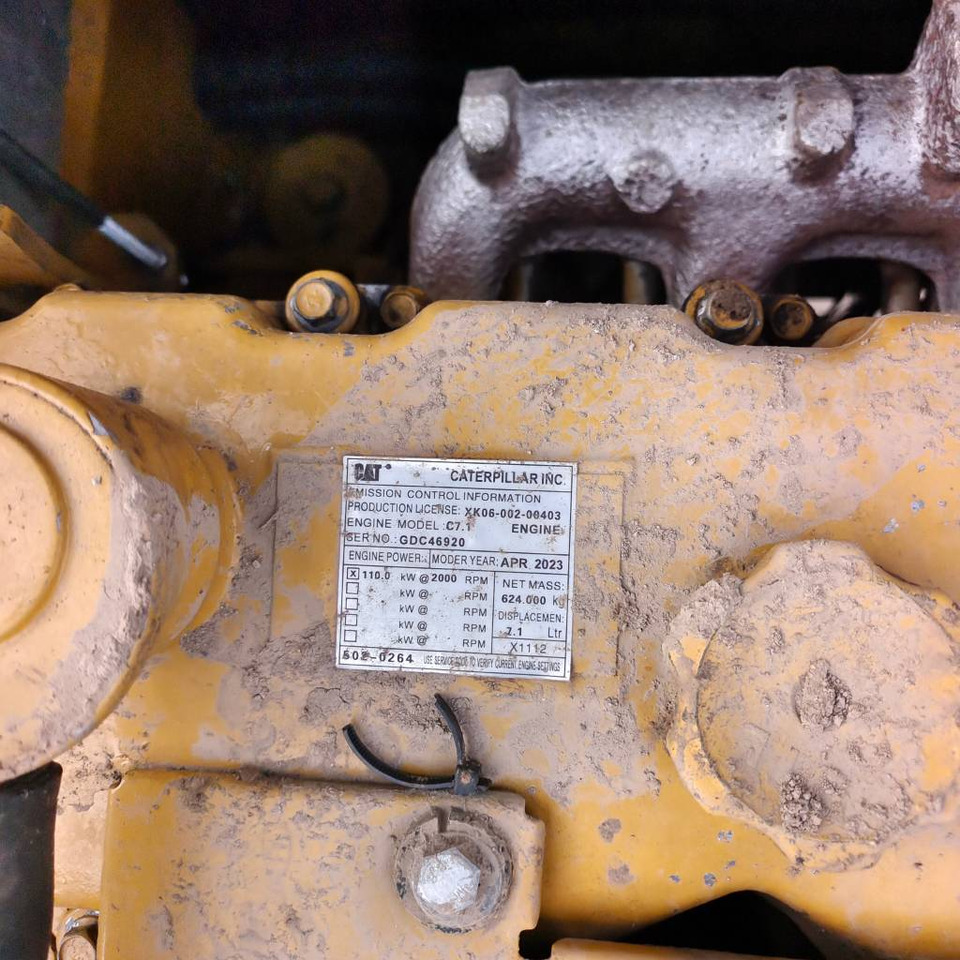 CAT 320 D - מחפר סורק: תמונה 2 CAT 320 D - מחפר סורק: תמונה 2