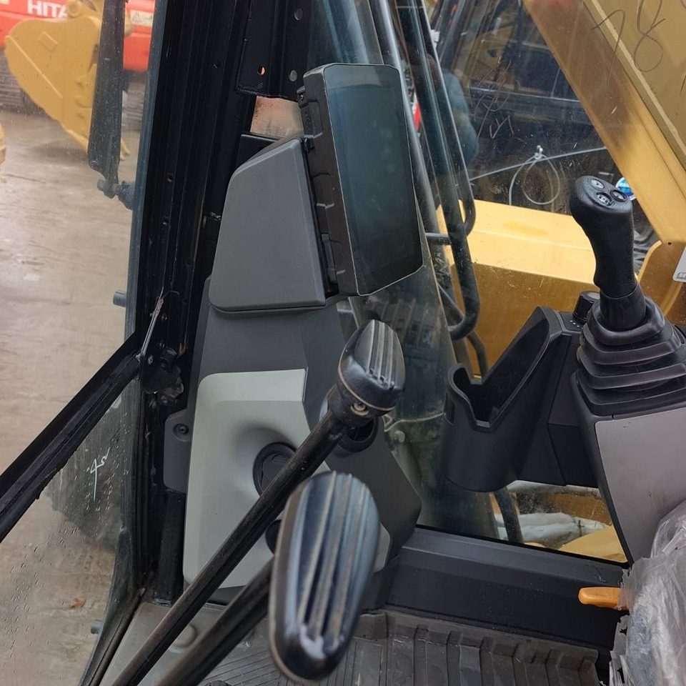CAT 320 GC - מחפר סורק: תמונה 5 CAT 320 GC - מחפר סורק: תמונה 5