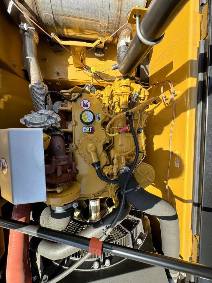 CAT 320 GC - מחפר סורק: תמונה 2 CAT 320 GC - מחפר סורק: תמונה 2