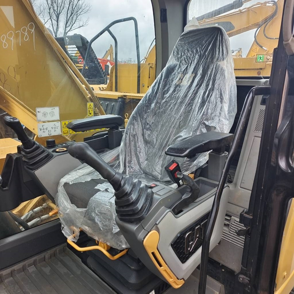 CAT 320 GC - מחפר סורק: תמונה 3 CAT 320 GC - מחפר סורק: תמונה 3