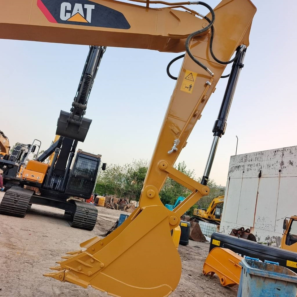 CAT 320D2L - מחפר סורק: תמונה 4 CAT 320D2L - מחפר סורק: תמונה 4