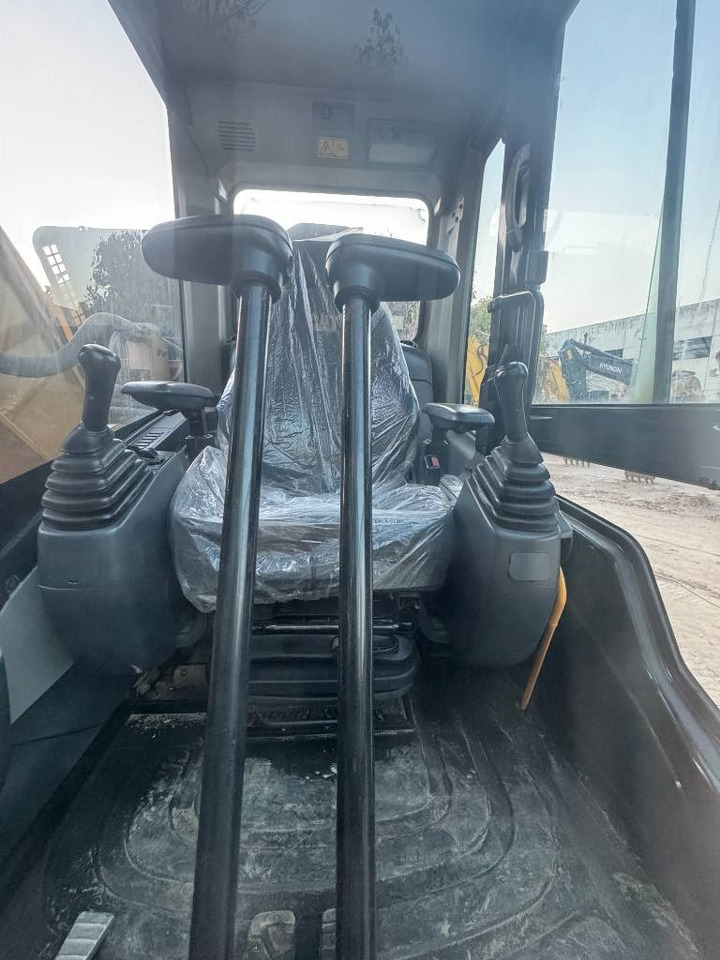 CAT 320D2L - מחפר סורק: תמונה 5 CAT 320D2L - מחפר סורק: תמונה 5