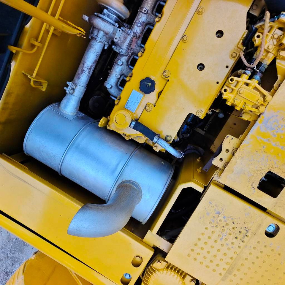 CAT 323 D - מחפר סורק: תמונה 5 CAT 323 D - מחפר סורק: תמונה 5